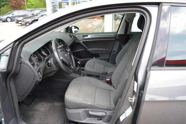 Volkswagen GOLF 1.0 111PK TSI Comfortline Executive | Adaptive | CarPlay | Orig. NL | NAP |