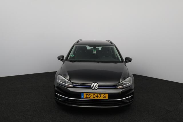 Volkswagen GOLF Variant 1.5 TSI Comfortline /131PK! /Trekhaak! /Apple + Android /DAB+! /Navi /Climat /Adaptief Cruise /Elek. pakket /Bluetooth /Multi. Leder Stuur /16"LMV /PDC V+A /LED Dagrijverl. /Isofix /Armsteun.