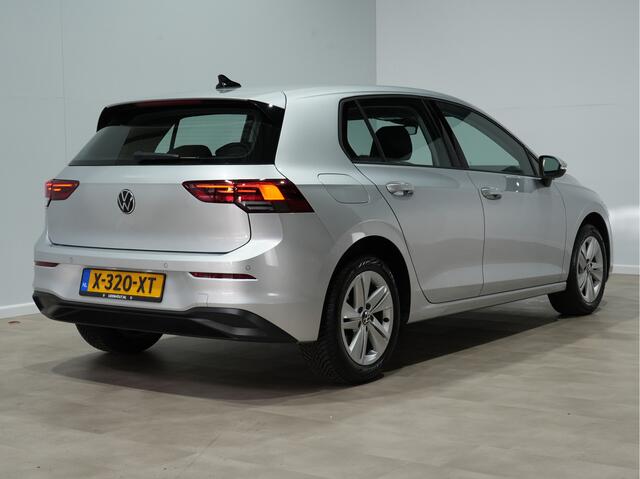 Volkswagen GOLF 1.0 eTSI 110pk DSG Life Business Navigatie | ErgoActive Massage| Stoel/Stuurverw. | Full-LED 231