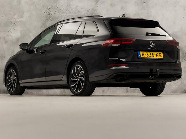 Volkswagen GOLF Variant 1.0 TSI Life Sport (APPLE CARPLAY, GROOT NAVI, STUUR/STOELVERWARMING, MEMORY SEAT, GETINT GLAS, SPORTSTOELEN, ALCANTARA, PARKEERSENSOREN, NIEUWSTAAT)