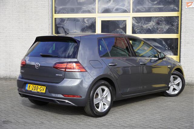 Volkswagen GOLF 1.5 TSI 131PK! 5drs Comfortline Business BJ2020 Lmv 16" | Led | Pdc | Navi | App-Connect | Climate control | Cruise control | Stuurbekrachtiging | Extra getint glas