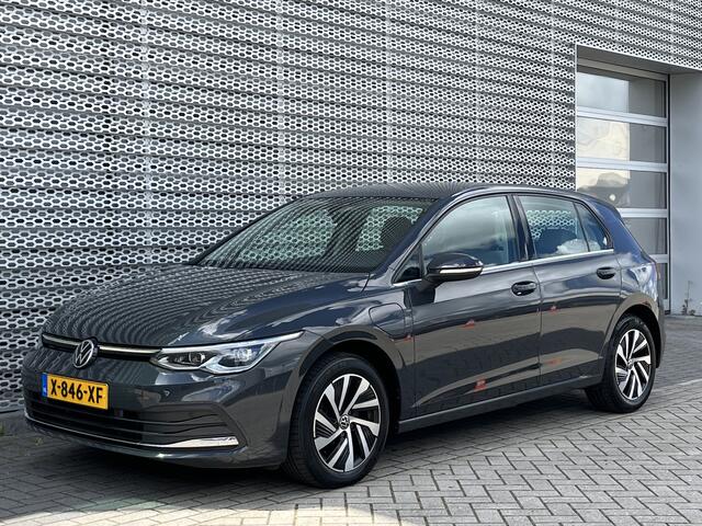 Volkswagen GOLF 1.4 eHybrid Style / Memory Seat / Travel Assist / Parkeersensoren V+A / LED / App-Connect **