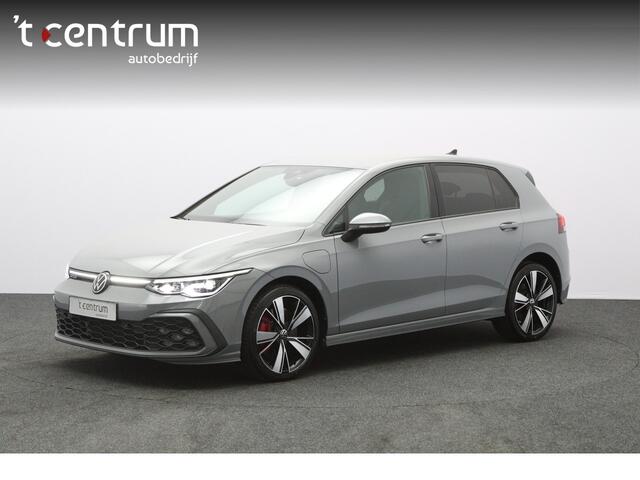 Volkswagen GOLF 1.4 eHybrid GTE 245 PK PHEV, Stoelverwarming, Carplay, Camera