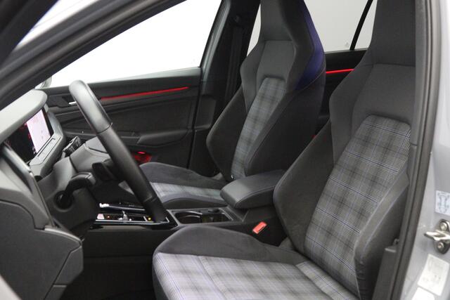 Volkswagen GOLF 1.4 eHybrid GTE 245 PK PHEV, Stoelverwarming, Carplay, Camera