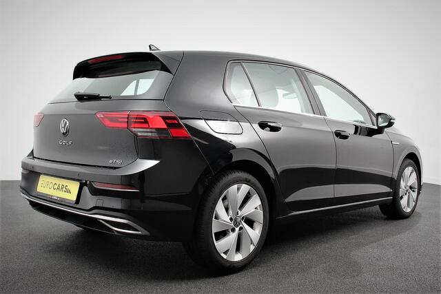 Volkswagen GOLF 1.5 eTSI 150pk DSG Style Navigatie Climate Control Led Adaptieve Cruise Control Led Digitale Cockpit Extra getint glas Apple Carplay/ Android Auto