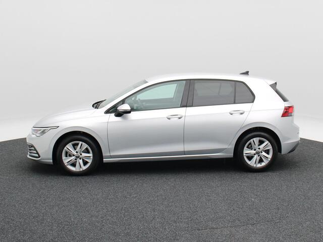Volkswagen GOLF 1.0 eTSi 110 Pk Life Business | Stoelverwarming | Adaptive Cruise | Climatronic | CarPlay | 16 Inch | 39.906 Km !!