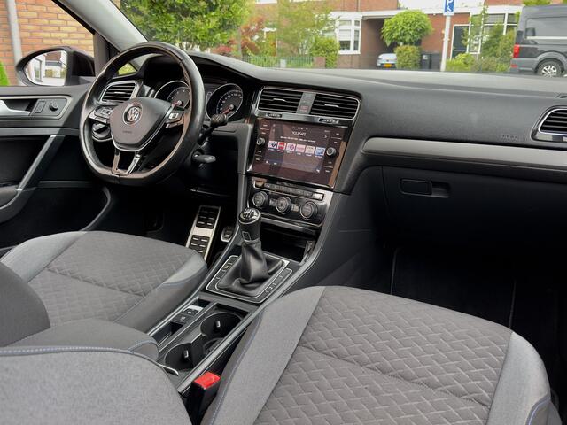 Volkswagen GOLF 1.0 TSI GTI-STYLING 131D.KM NAVI AIRCO APPLE-CARPLAY LED PARK-ASSIST LMV PDC