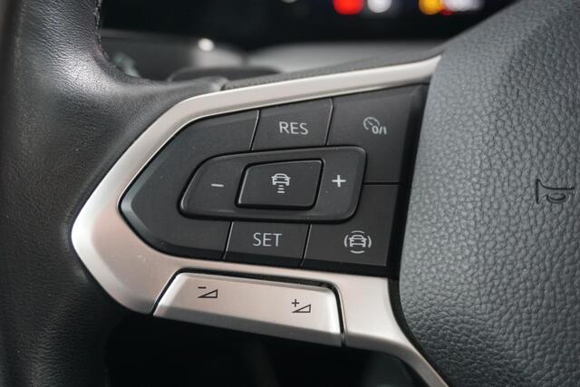 Volkswagen GOLF Variant 1.0 eTSI Life