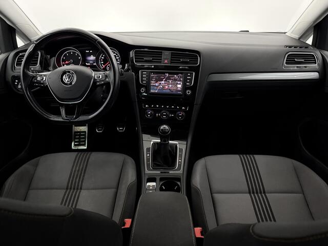 Volkswagen GOLF Variant 1.4 TSI Business Edition Connected Clima, Parkeersensoren, Navi, A start stop, Cruise control, Stoelverwarming, Lichtmetalen velgen