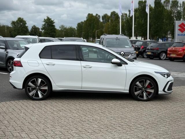 Volkswagen GOLF 1.4 GTE STUURVERWARMING CARPLAY VIRTUAL COCKPIT