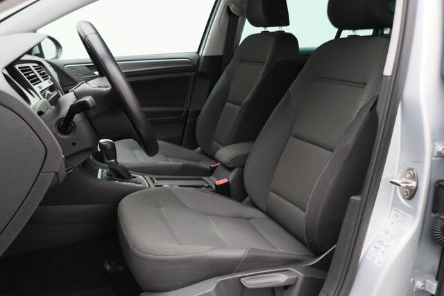 Volkswagen GOLF 1.0 TSI DSG Comfortline Climate, ACC, Navigatie, Apple CarPlay, Camera, PDC, Front Assist