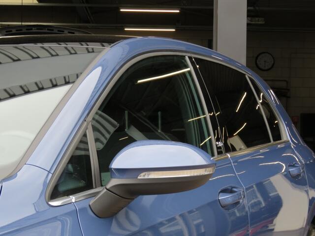 Volkswagen GOLF 1.5 eTSI 150PK DSG-aut. 50 Edition FACELIFT / Open dak / Veel opties / FABIEKS garantie