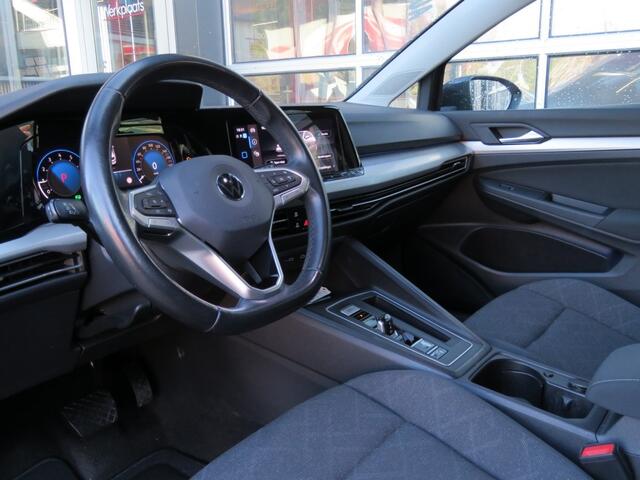 Volkswagen GOLF VIII 1.5 eTSI 150pk DSG-aut. / Stoel en stuurverw. / Adap.cruise / BOVAG garantie