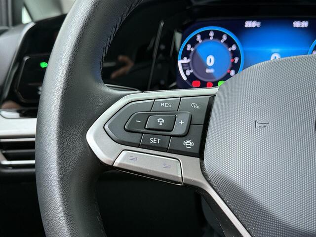 Volkswagen GOLF 1.0 eTSI Life | 110 PK | Automaat | Adaptive Cruise Control | Achteruitrijcamera | Climate Control | Navigatiesysteem | Apple Carplay/Android Auto |