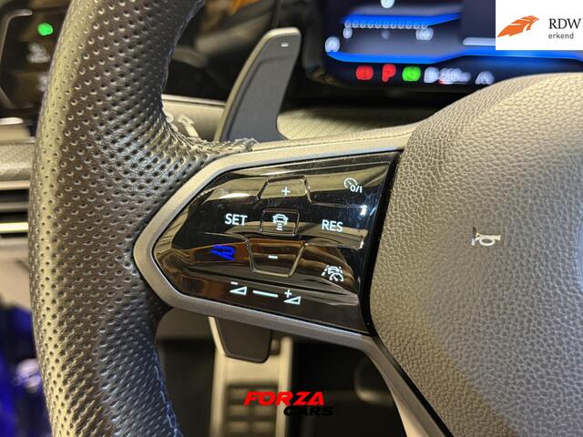 Volkswagen GOLF 2.0 TSI R 4Motion PANO | IQ |AKRA | VOL