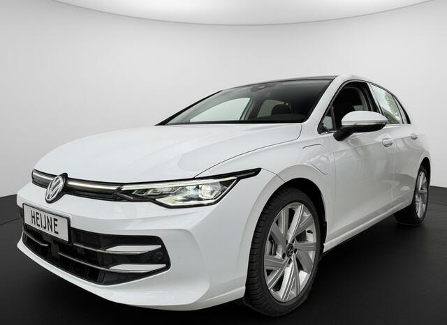 Volkswagen GOLF 1.5 eHybrid 204PK PHEV STYLE EDITION CAMERA/NAVI/HEAD-UP/CARPLAY *verlengde fabrieksgarantie t/m2030*