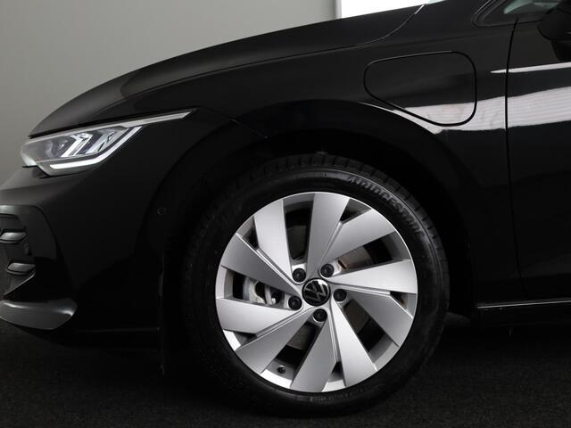Volkswagen GOLF 1.5 eHybrid Life Edition 204PK | Automaat | Camera | Extra getint glas | verlengde garantie