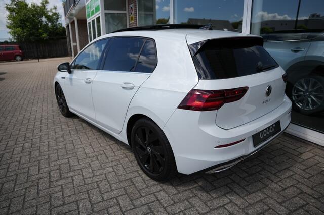 Volkswagen GOLF 1.4 EHYBRID STYLE, Pano, ACC,Carplay,Navi