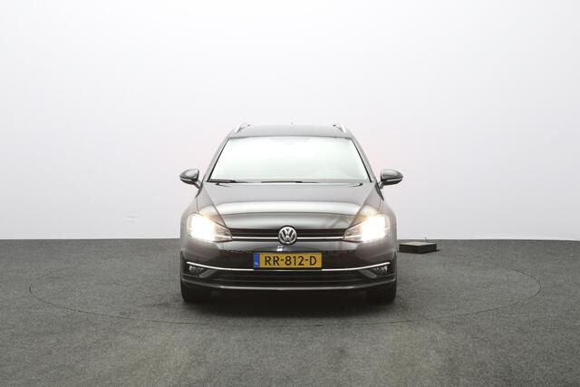 Volkswagen GOLF Variant 1.0 TSI 110 PK Automaat Highline, Leder, Carplay, Climate Control, Adap. Cruise Control, Camera