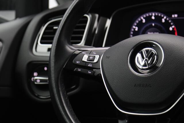 Volkswagen GOLF Variant 1.0 TSI 110 PK Automaat Highline, Leder, Carplay, Climate Control, Adap. Cruise Control, Camera