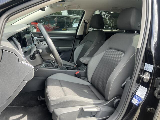 Volkswagen GOLF 1.5 TSI Life Business | Nieuw binnen | RIJKLAAR | Stoelvw | Nette auto