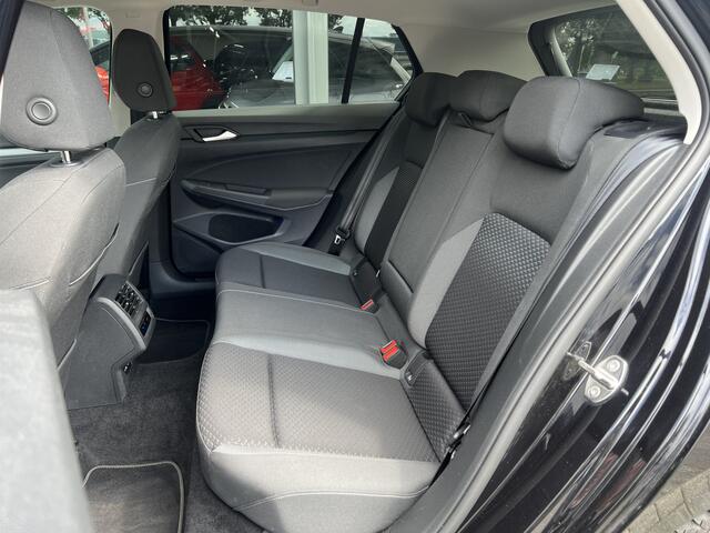 Volkswagen GOLF 1.5 TSI Life Business | Nieuw binnen | RIJKLAAR | Stoelvw | Nette auto