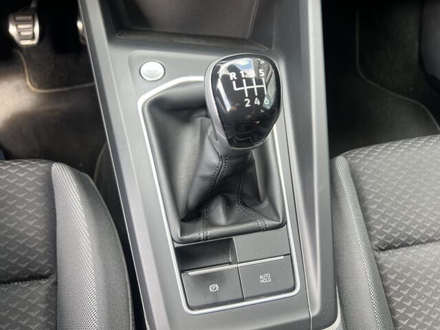 Volkswagen GOLF 1.5 TSI Life Business | Nieuw binnen | RIJKLAAR | Stoelvw | Nette auto
