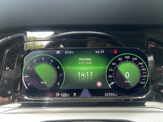 Volkswagen GOLF 1.5 TSI Life Business | Nieuw binnen | RIJKLAAR | Stoelvw | Nette auto