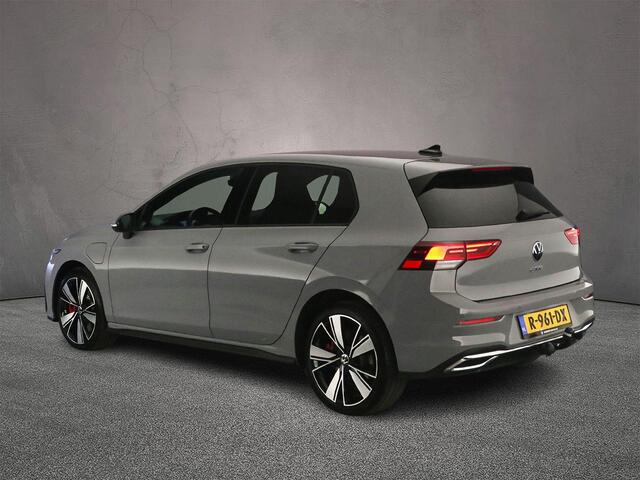 Volkswagen GOLF GTE 1.4 TSI eHybrid 245pk DSG Automaat Adaptive cruise control, Navigatie, Parkeersensoren, LED koplampen, App connect, Airco, DAB, Radio, Bluetooth
