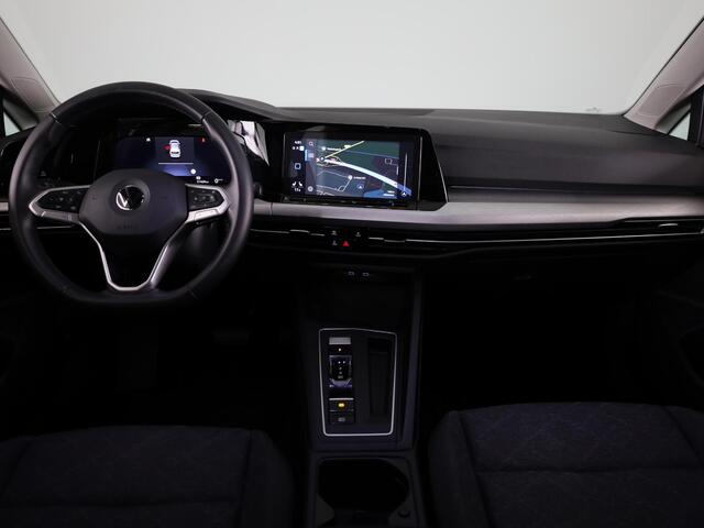 Volkswagen GOLF 1.5 eTSI Style