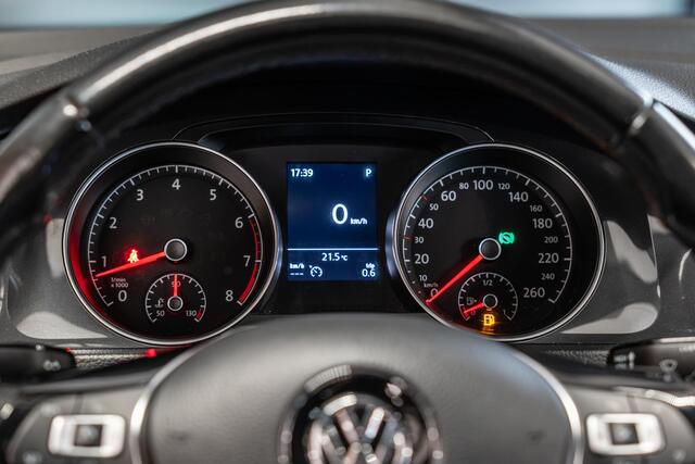 Volkswagen GOLF 1.4 TSI Business Edition Connected Trekhaak | Adapt. Cruise | Stoelverwarming