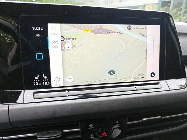 Volkswagen GOLF 1.5 eTSI Style / AUTOMAAT/ MEMORY SEAT/ CLIMA/ PARK. SENSOREN + CAMERA/ NAVI/ LED