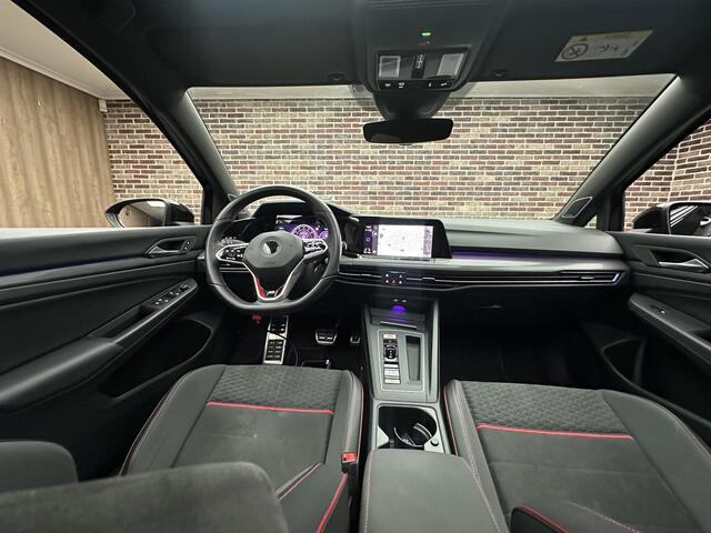 Volkswagen GOLF 2.0 TSI GTI PANO HARMAN KARDON