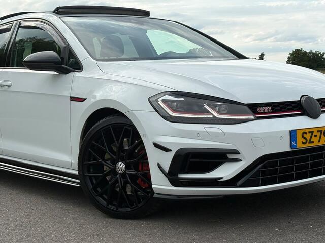 Volkswagen GOLF 2.0 TSI GTI Performance PANO CARPLAY HONINGGRAAT