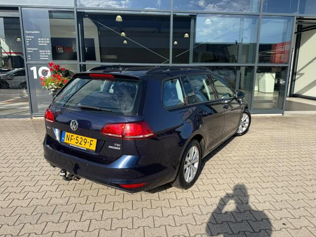 Volkswagen GOLF Variant 1.0 TSI Comfortline *Trekhaak & Navigatie*