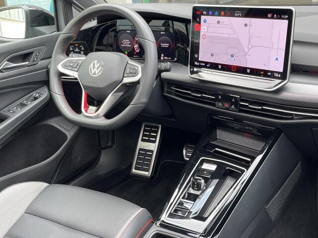 Volkswagen GOLF 2.0 TSI GTI Clubsport | Navi/Pano.Dak/Head-Up/Winter-Pakket/Akrapovic Uitlaatsysteem/Apple CarPlay-Android Auto