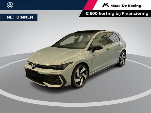 Volkswagen GOLF 1.5 eHybrid 272pk DSG GTE · Panoramadak · 360 Camera · Inklap. Trekhaak · Head-Up Display · Matrix LED · Keyless · DCC · Garantie t/m 26-05-2030 of 100.000km