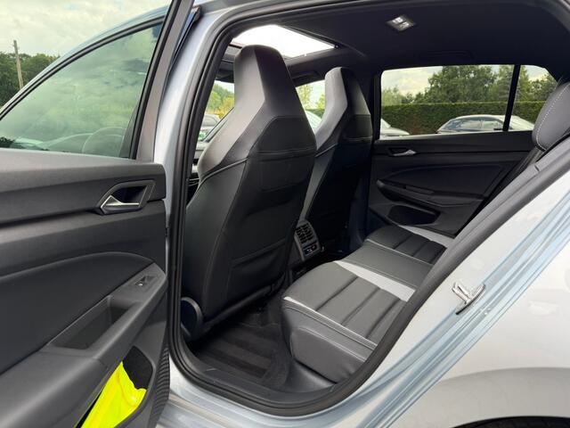 Volkswagen GOLF GTE 1.5 E HYBRID 272PK PANO VIENNA LEDER HUD IQ