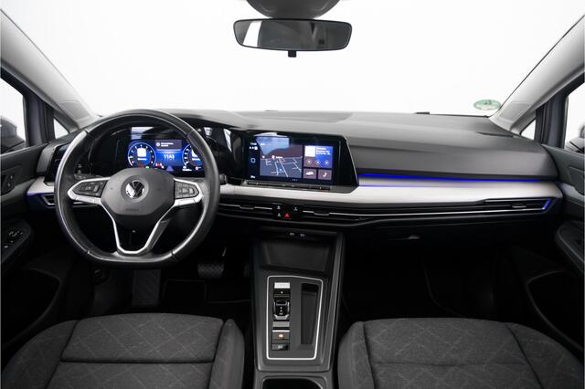 Volkswagen GOLF Variant Qdrive Panoramadak 18inch
