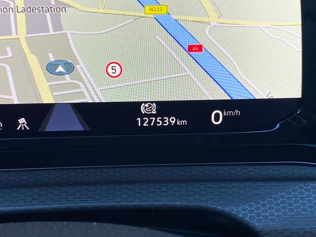 Volkswagen GOLF 1.4 eHybrid GTE | Automaat | Kuipstoelen | Camera | Dodehoek Detectie | Cruise Control Adaptief | Climate Control | Keyless | DAB