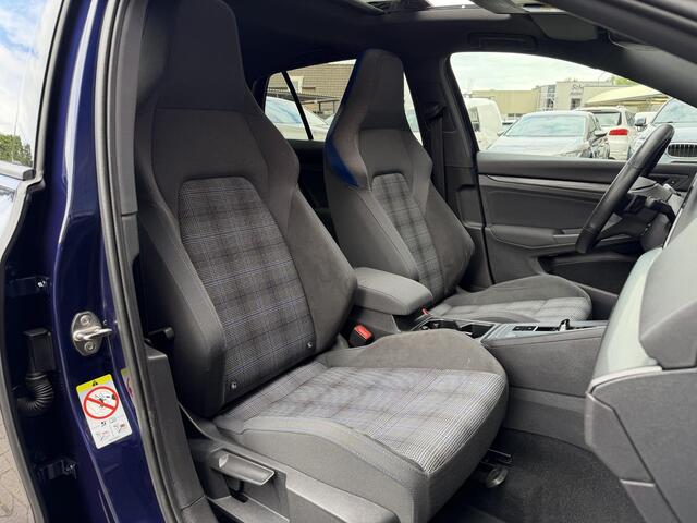 Volkswagen GOLF 1.4 eHybrid GTE Pano | 245PK | BTW-Auto