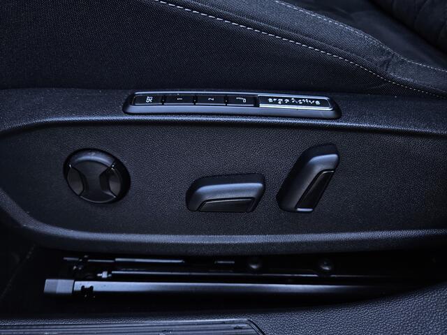 Volkswagen GOLF 1.5 eHybrid Style Inclusief Afleveringskosten