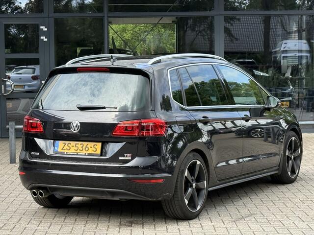 Volkswagen GOLF SPORTSVAN 1.4 TSI Highline/Automaat/Trekhaak/Stoelverwarming/Camera