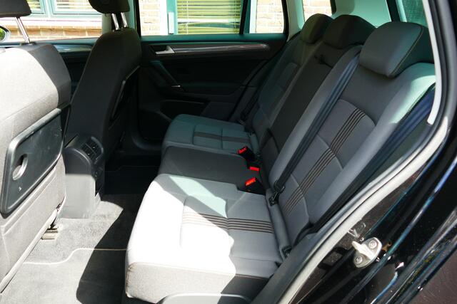 Volkswagen GOLF SPORTSVAN 1.2 TSI Highline