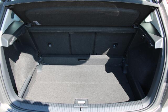 Volkswagen GOLF SPORTSVAN 1.4 TSI 150PK Highline |KEYLESS|TREKHAAK|ACC|17-INCH|