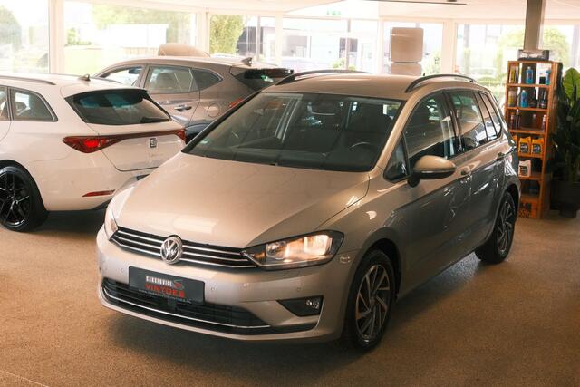 Volkswagen GOLF SPORTSVAN 1.4 TSI DSG 122pk Highline Sound !! PDC/CARPLAY/NAVI/LMV
