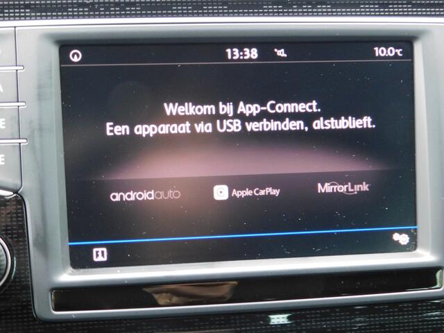 Volkswagen GOLF SPORTSVAN 1.2 TSI/DSG Sound , Xenon, ACC, Trekhaak.