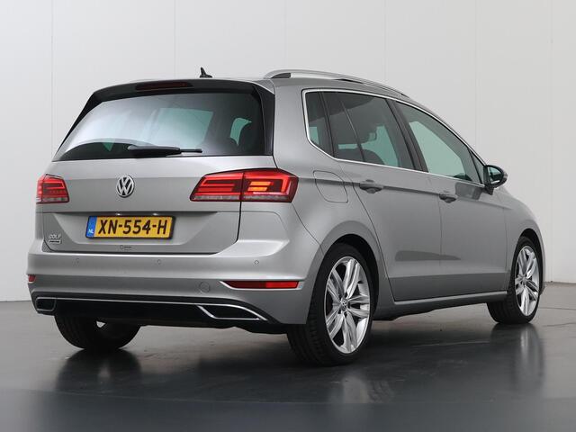 Volkswagen GOLF SPORTSVAN 1.5 TSI ACT Highline Edition | Trekhaak | Panoramadak | ERGO Stoelen | LED | Navigatie | Climate Control | Camera | DAB | Apple Carplay/ Android Auto | Stoelverwarming | Adaptieve Cruise Control |