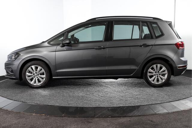 Volkswagen GOLF SPORTSVAN 1.5 TSI ACT 130 PK Comfortline - Automaat | Adapt. Cruise | Stoelverw. | PDC | Camera | NAV. | ECC | DAB | Trekhaak | LM 16" |