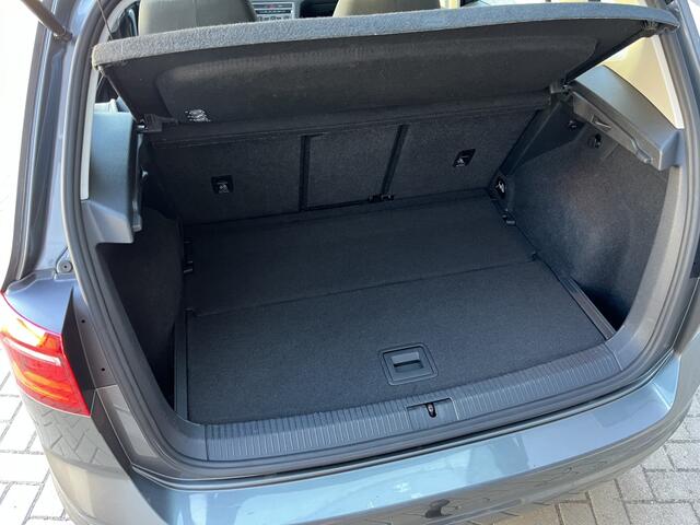 Volkswagen GOLF SPORTSVAN 1.0 TSI Comfortline